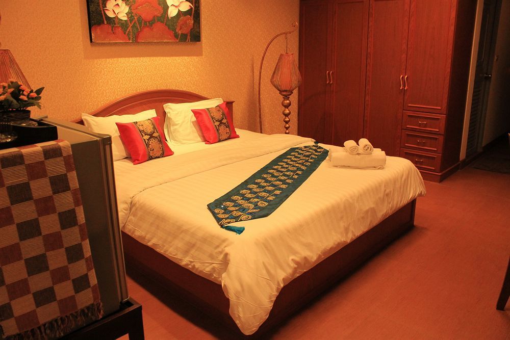 V Residence Hotel Chiang Mai Extérieur photo